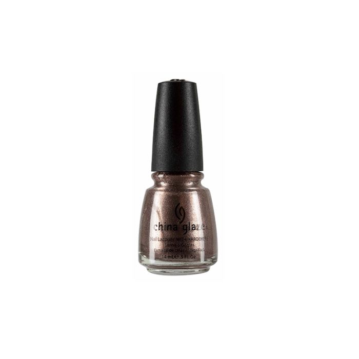 Capped nail lacquer from China Glaze in Swing Baby variant with 0.5-ounce size